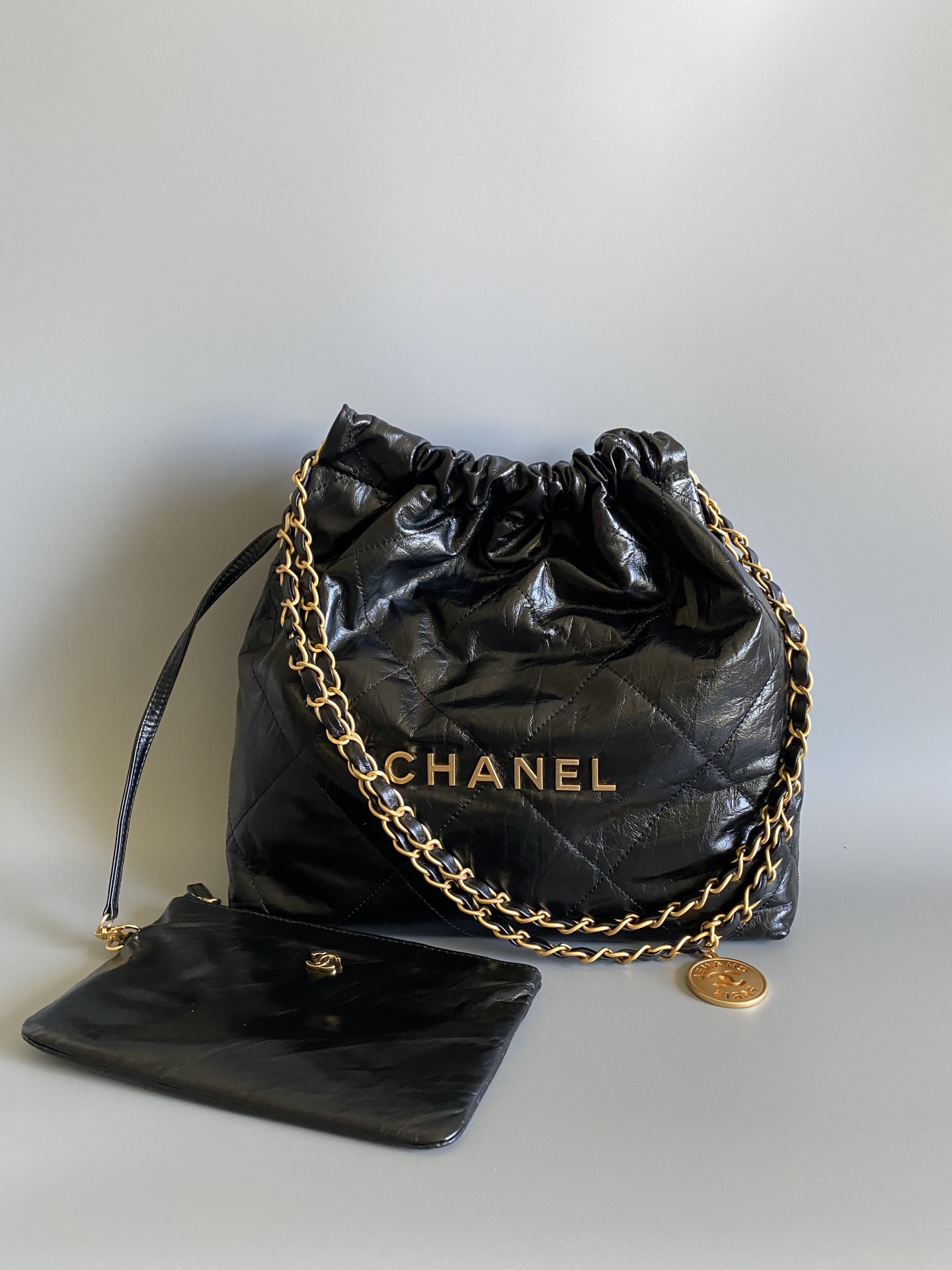 FashionReps | The Best Quality Replica Fashion Handbags Accessories Online Chanel 22 Bag Replica